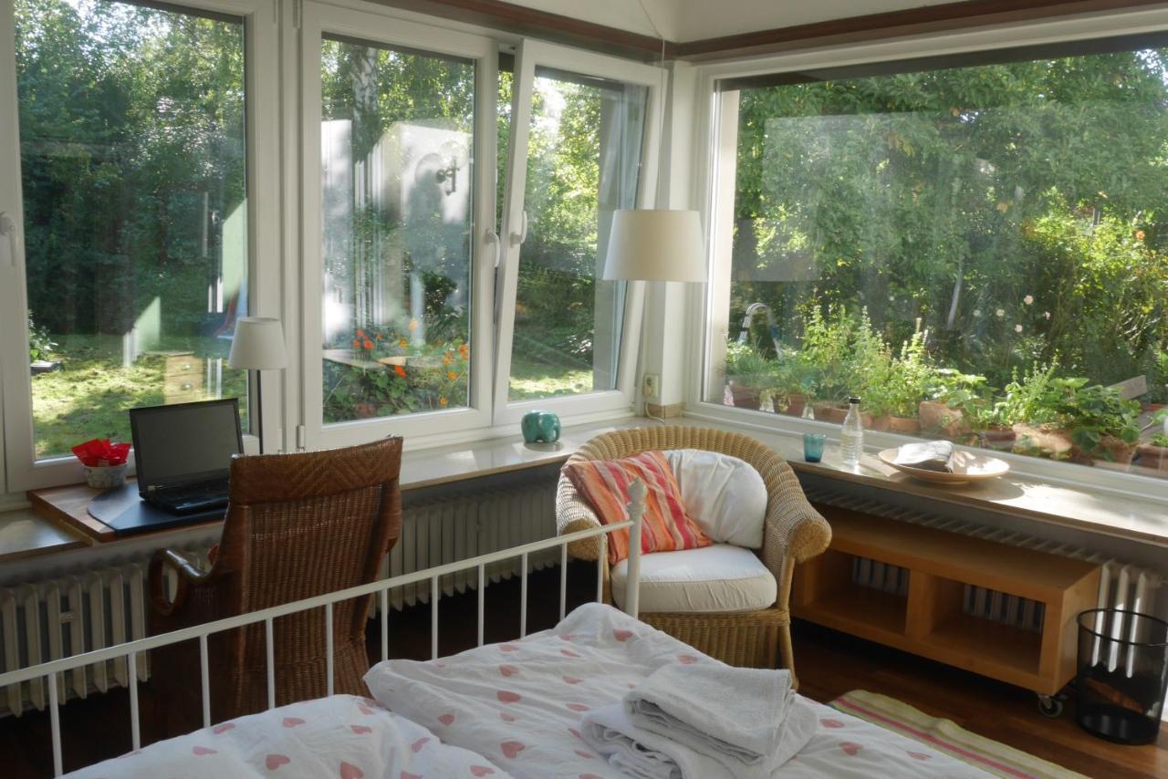Appartement Glueck In Benrath à Düsseldorf Extérieur photo